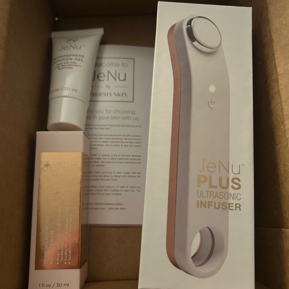 JeNu Plus Ultrasonic Infuser, Hyaluronic Acid Serum & Microsphere Infusion Gel - Picture 4 of 8